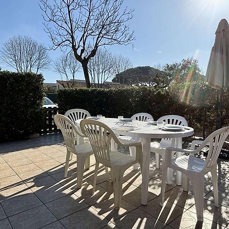 Maison 2 Pieces Avec Mezzanine, Piscine Et Parking Prives, 6 Couchages A 700M De La Plage - Argeles-Sur-Mer - Fr-1-225-74 Exteriör bild