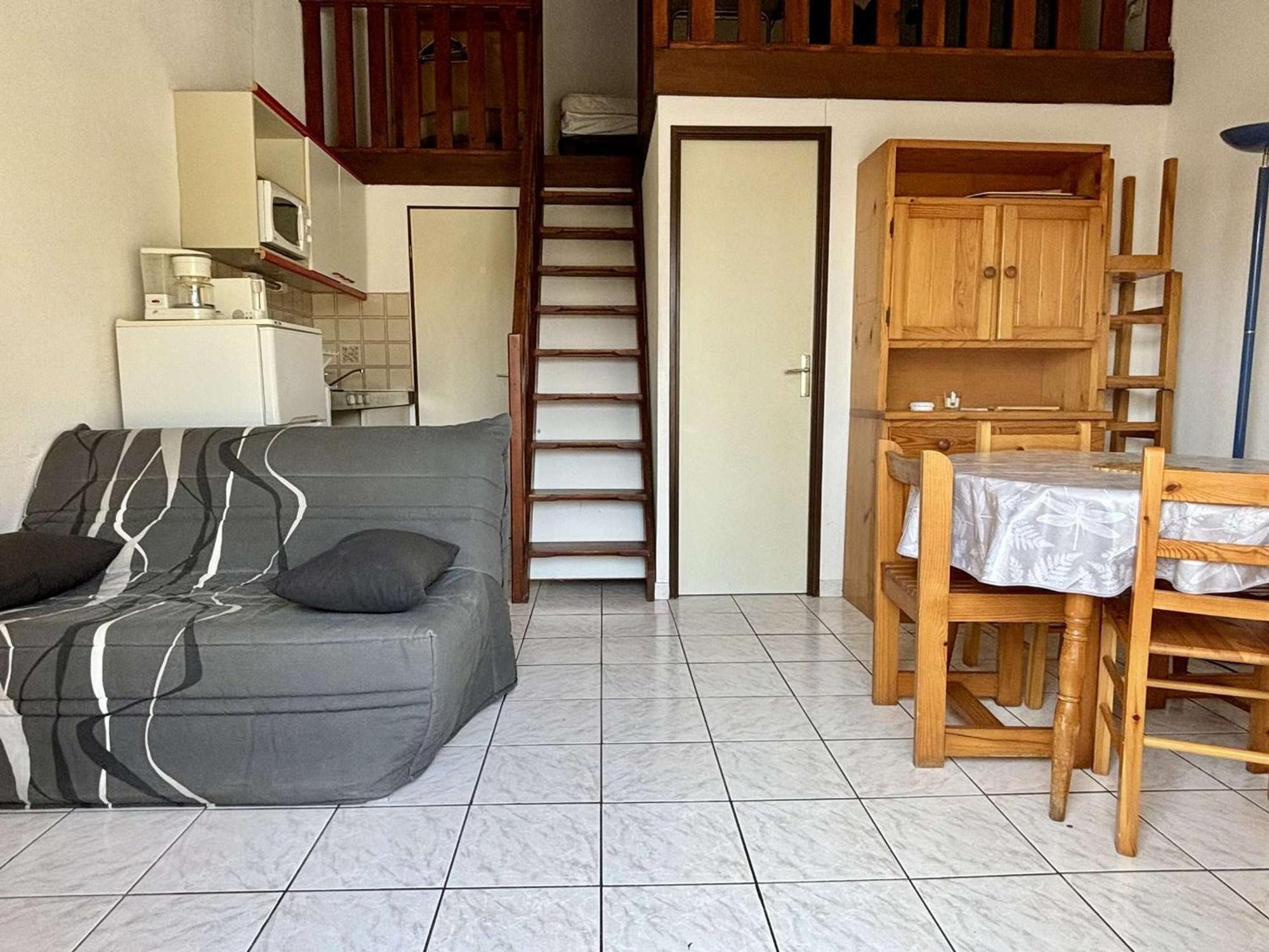 Maison 2 Pieces Avec Mezzanine, Piscine Et Parking Prives, 6 Couchages A 700M De La Plage - Argeles-Sur-Mer - Fr-1-225-74 Exteriör bild