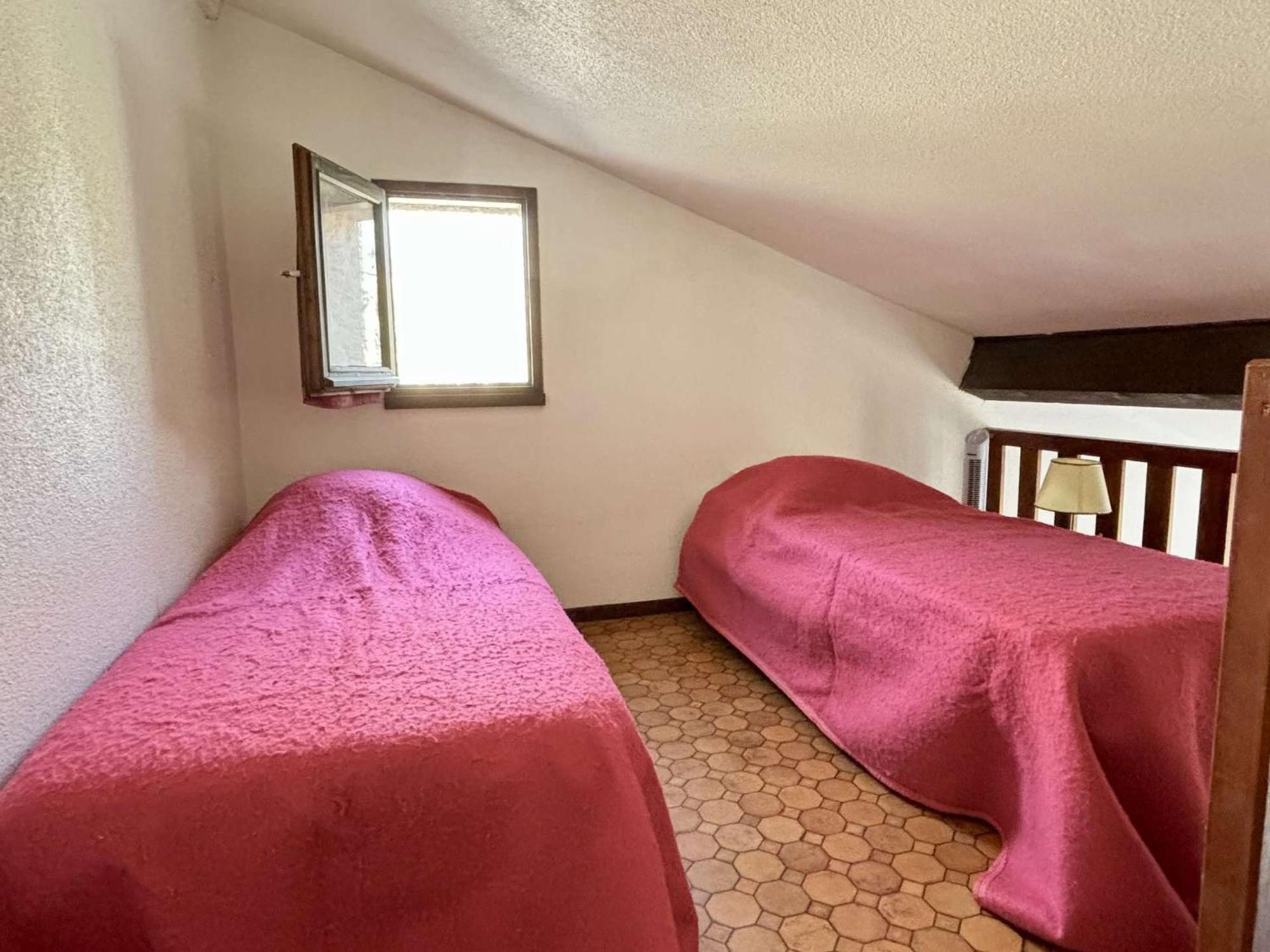 Maison 2 Pieces Avec Mezzanine, Piscine Et Parking Prives, 6 Couchages A 700M De La Plage - Argeles-Sur-Mer - Fr-1-225-74 Exteriör bild